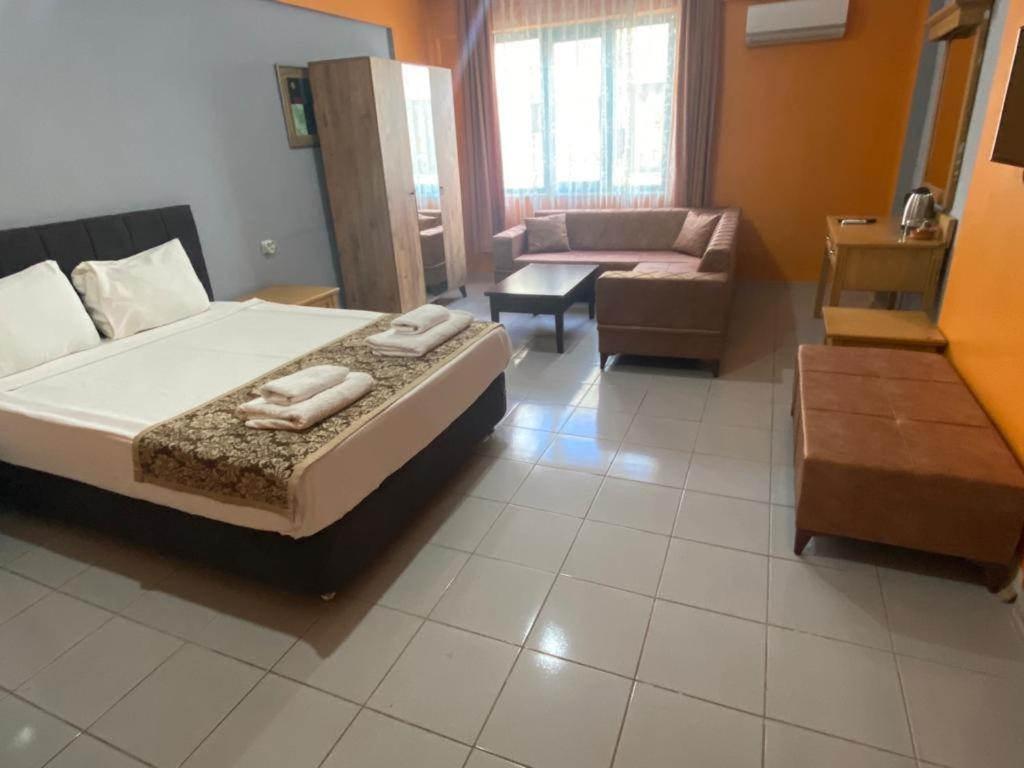 City House Hotel Анталия Екстериор снимка
