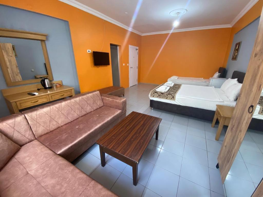City House Hotel Анталия Екстериор снимка